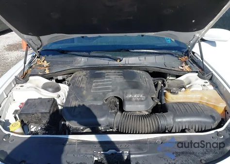 2016 Dodge Charger Sxt z USA, uszkodzony, nr VIN 2C3CDXHG7GH186903